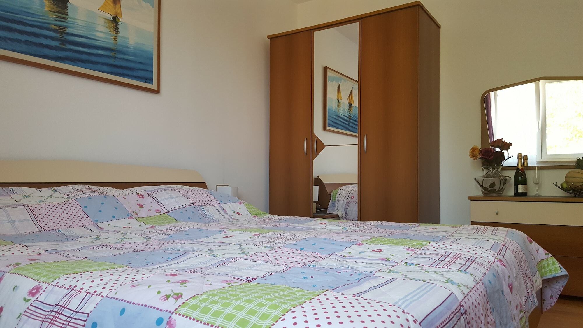 Apartment & Rooms Graciela 罗维尼 外观 照片